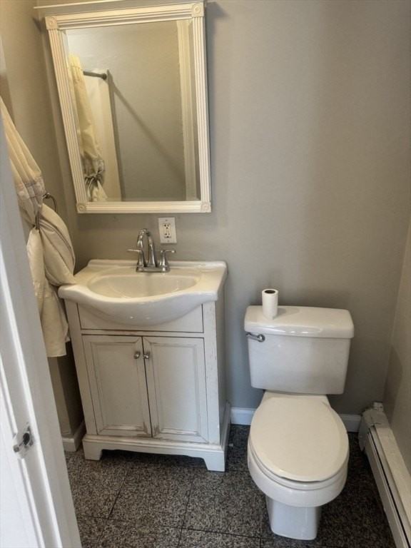 99 Laighton St #2 - Photo 4 of 12