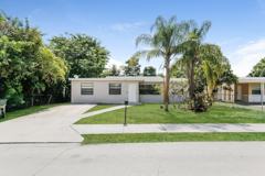 331 Sw 11th Ave - Photo 1 of 1