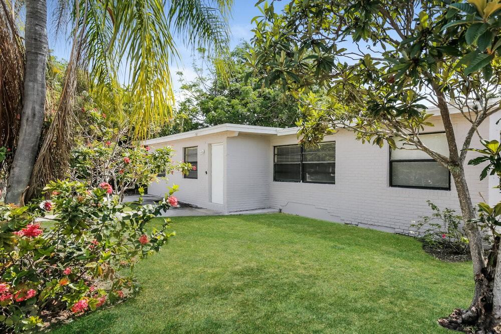 331 Sw 11th Ave - Photo 3 of 25