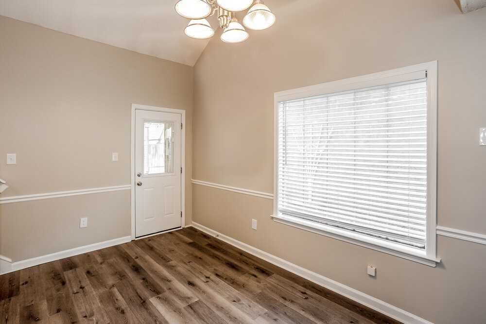 7851 Chesterfield Dr S - Photo 5 of 16