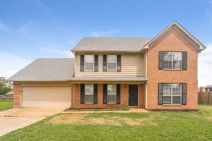 featured image of 4320 Whispering Bend Cv N