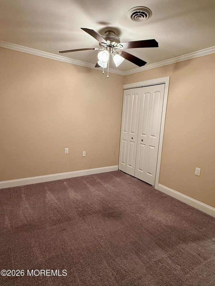 35C Edinburgh Dr - Photo 7 of 14
