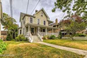 featured image of 1205 Sunset Ave #1