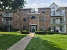 featured image of 4402 W Shamrock Ln #2B
