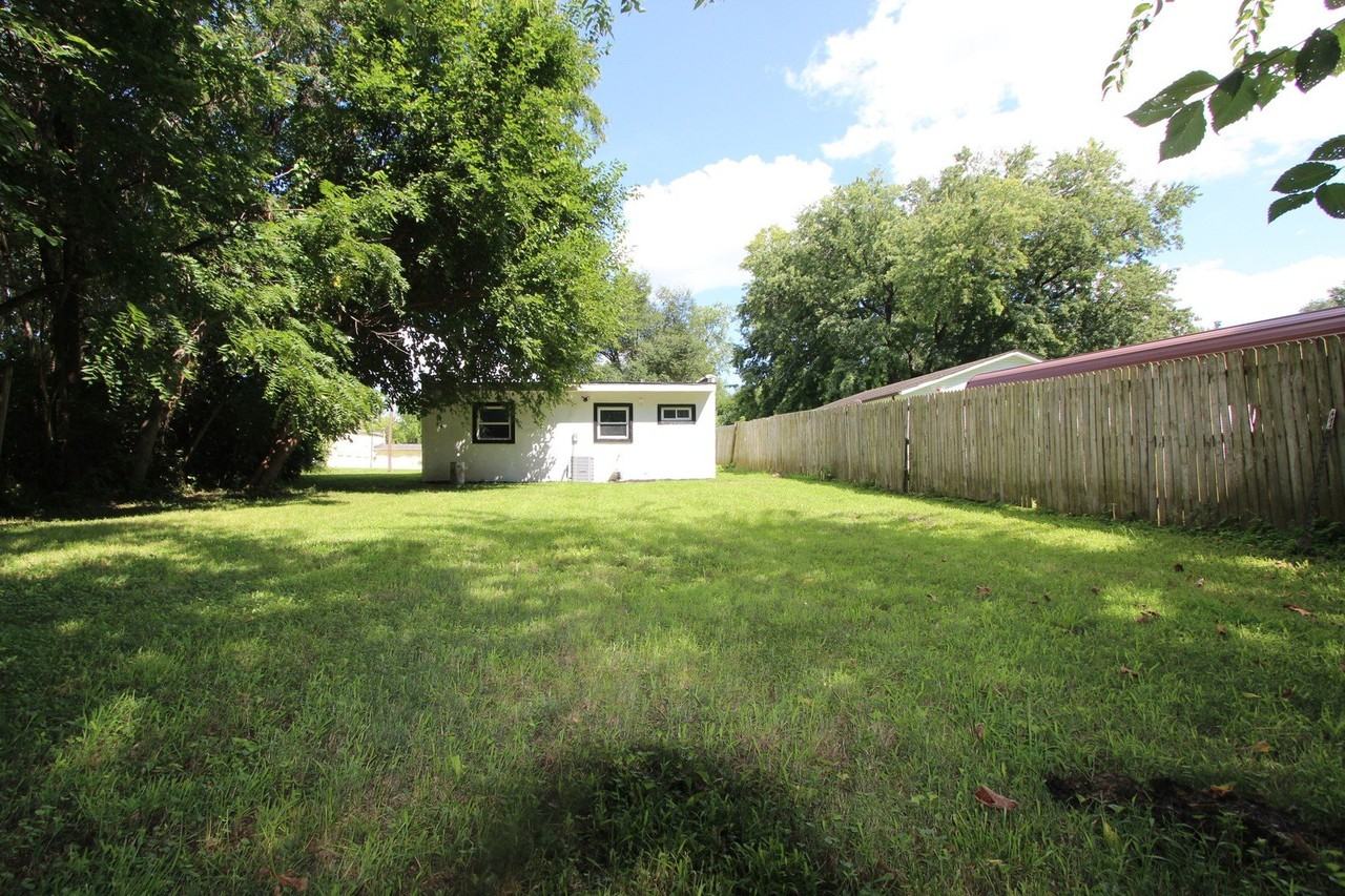 103 Atwood Ave - Photo 6 of 22