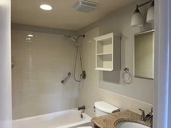1125 Royal Saint George Dr #102 - Photo 7 of 9