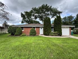 305 N Brookshore Dr - Photo 1 of 1