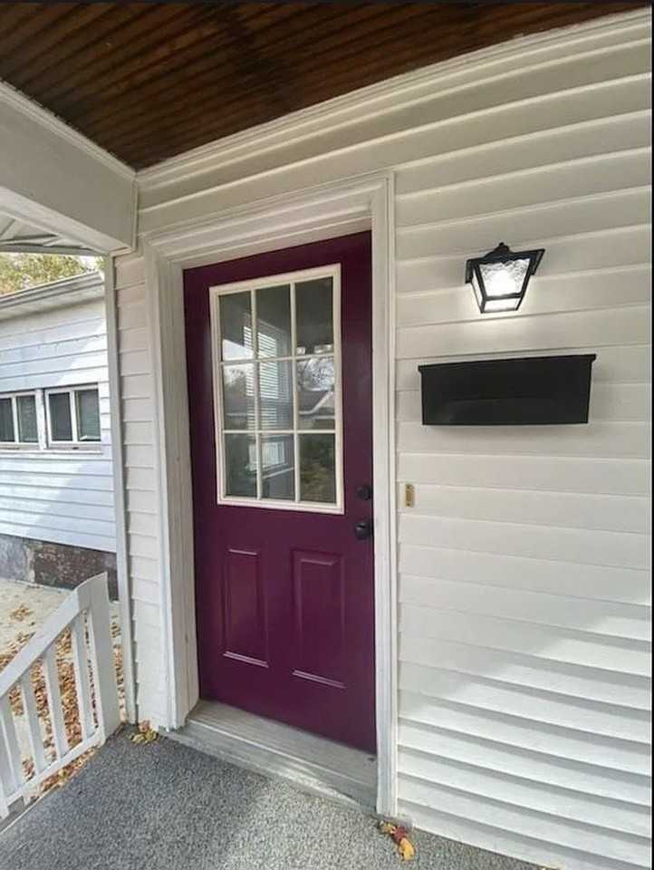 612 1/2 E Chestnut St #2 - Photo 3 of 12