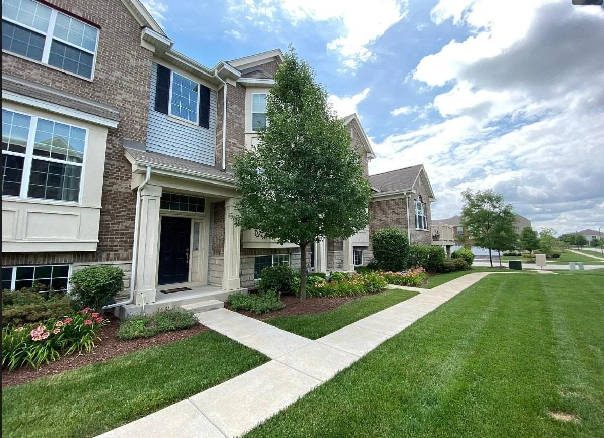 2873 Henley Ln #2873 - Photo 3 of 24