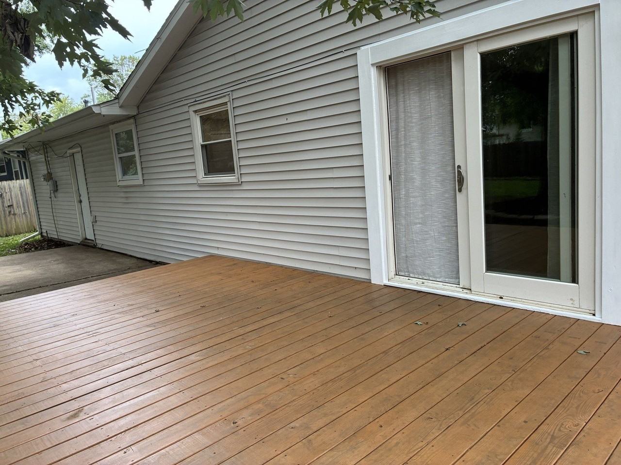 1810 Rebecca Dr - Photo 6 of 11