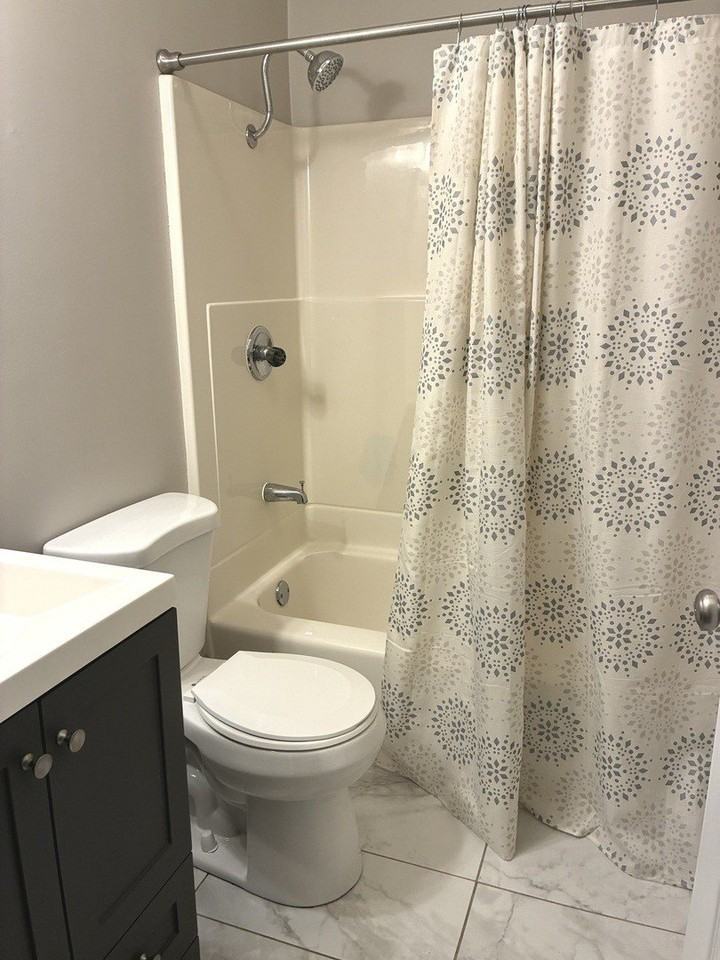1810 Rebecca Dr - Photo 7 of 11