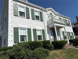featured image of 36 Underwood St