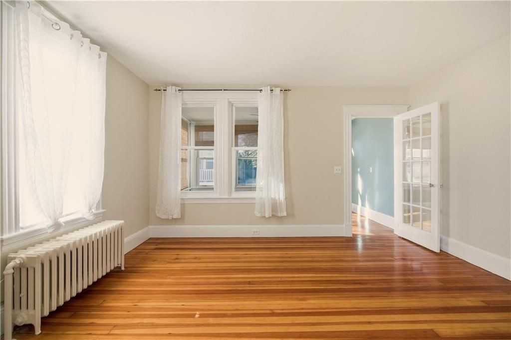 7 Warner Pl - Photo 7 of 32