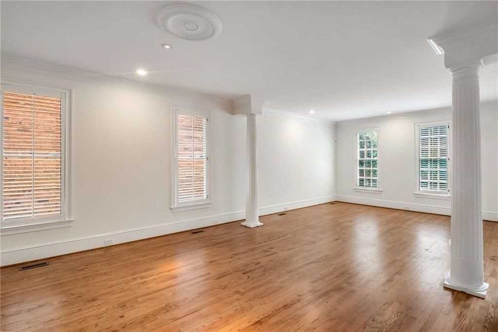 448 Ivy Park Ln - Photo 6 of 47