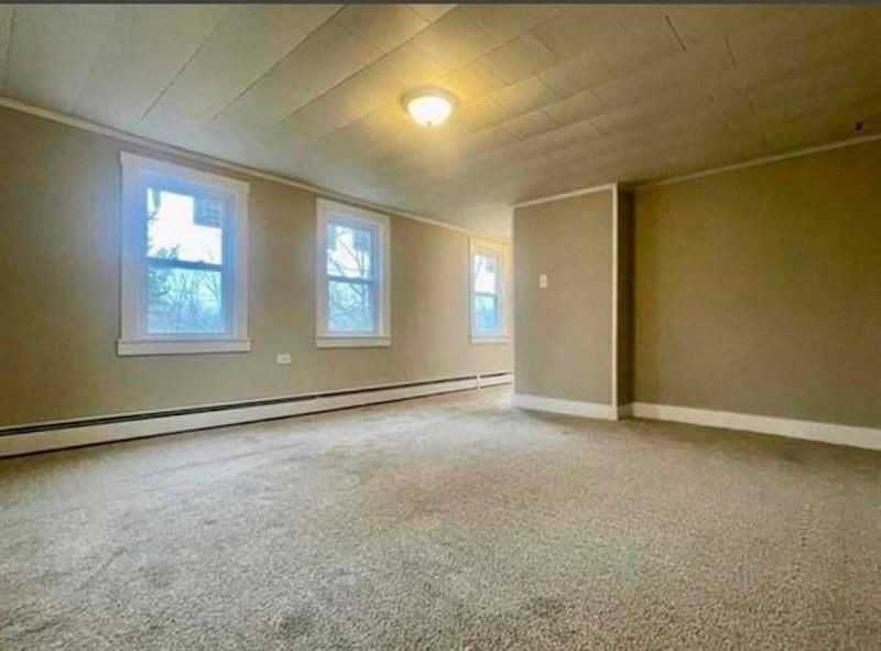 15 Watson St - Photo 4 of 5