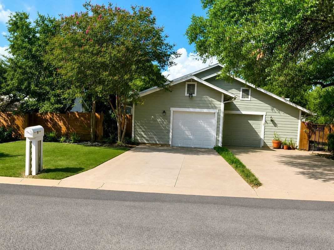 3215 W William Cannon Dr ##B - Photo 2 of 40