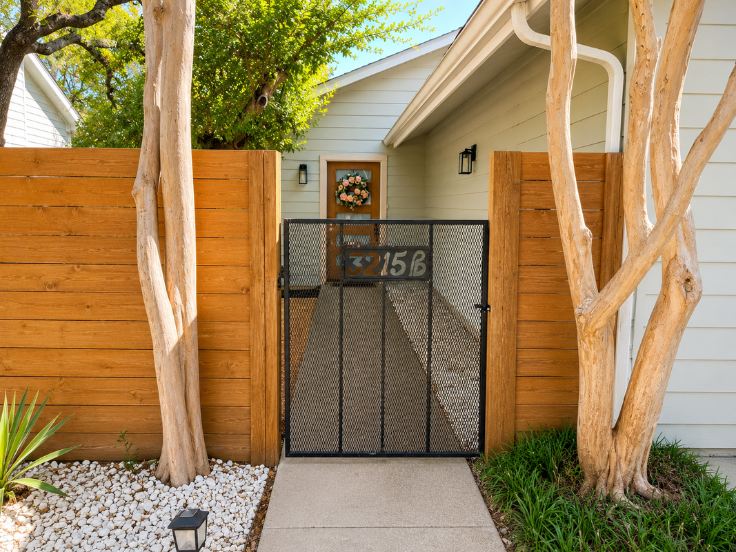 3215 W William Cannon Dr ##B - Photo 4 of 40