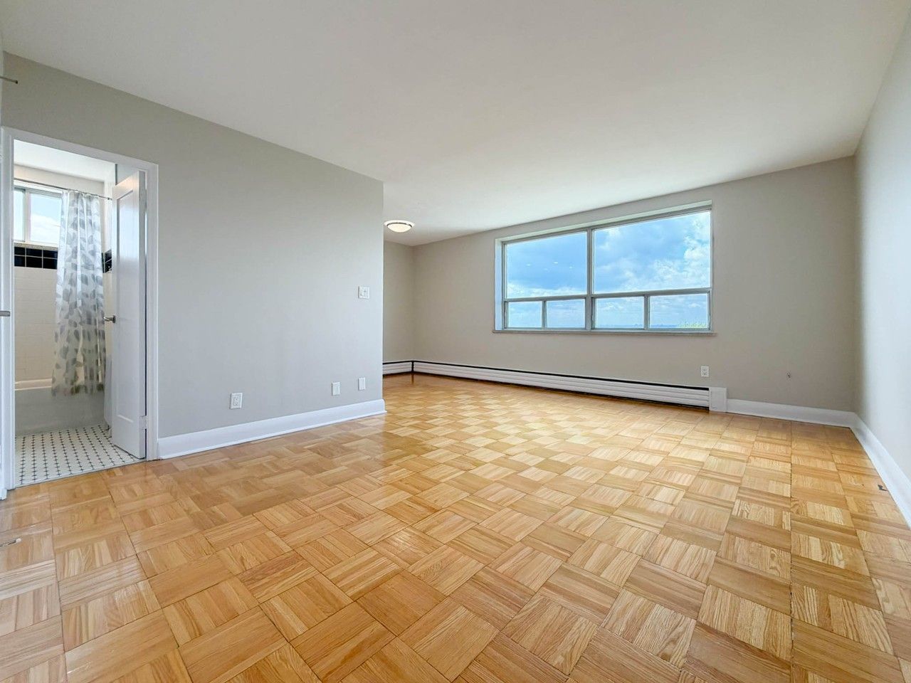 90 Jameson Avenue - Photo 5 of 28