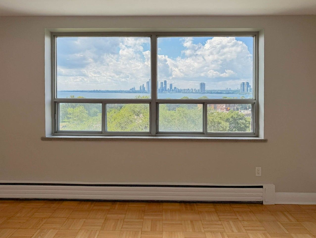 90 Jameson Avenue - Photo 6 of 28