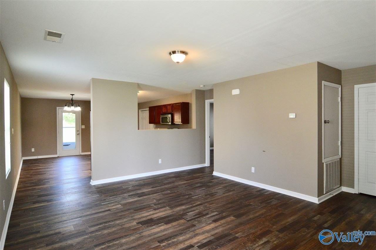 303 Counter Point Dr - Photo 2 of 9