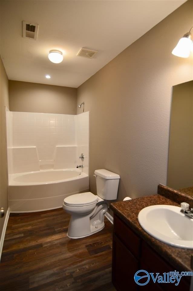 303 Counter Point Dr - Photo 5 of 9