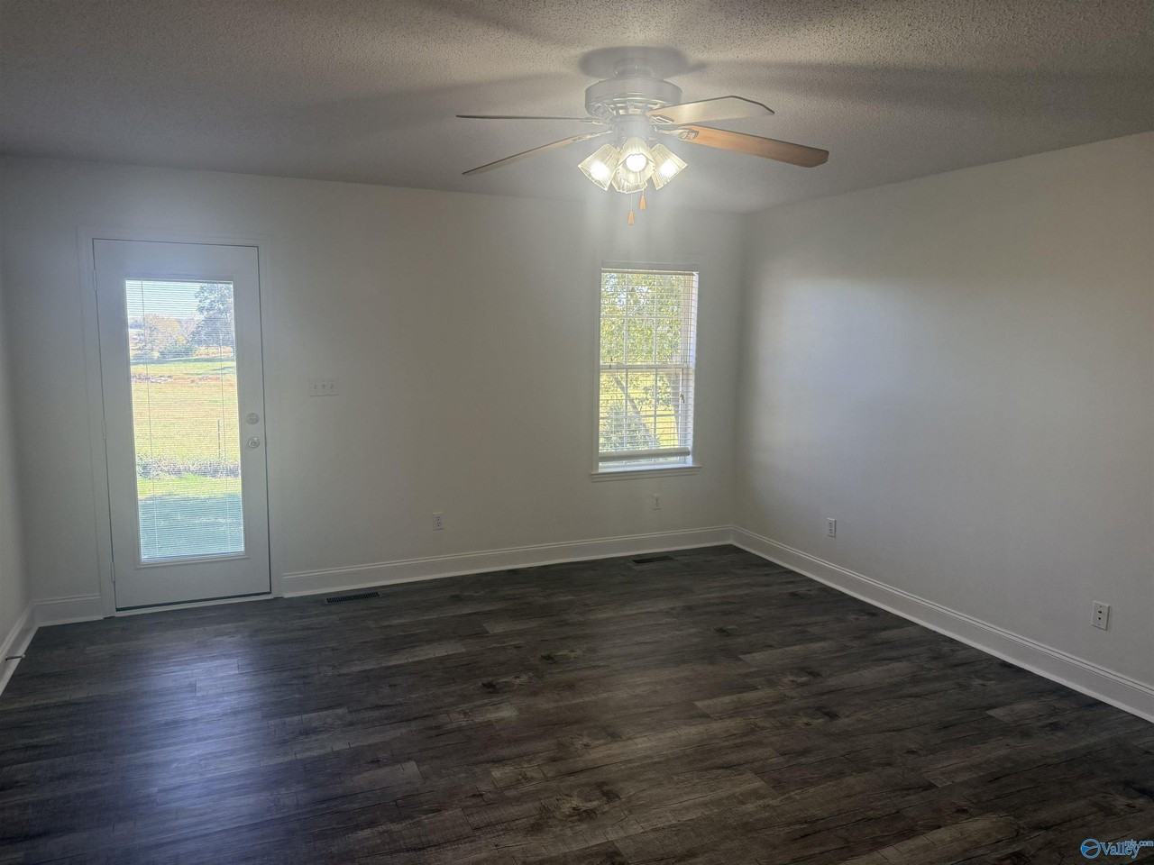 27764 Gretta Cir - Photo 5 of 15