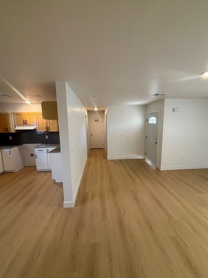 530 West 90th Street - Photo 6 of 22