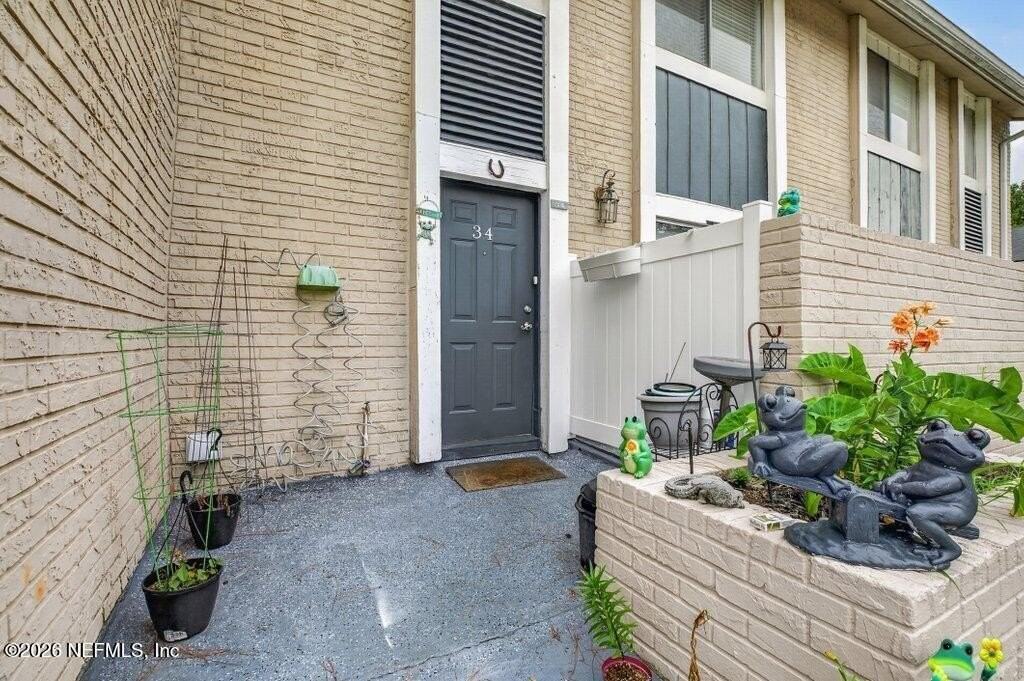 8880 Old Kings Rd #34 - Photo 4 of 37