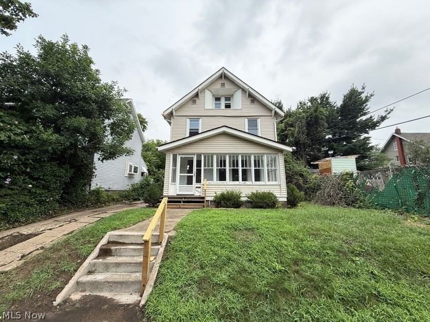 1467 Beardsley St - Photo 2 of 30