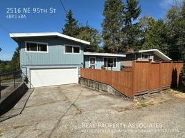 featured image of 2516 Ne 95th St