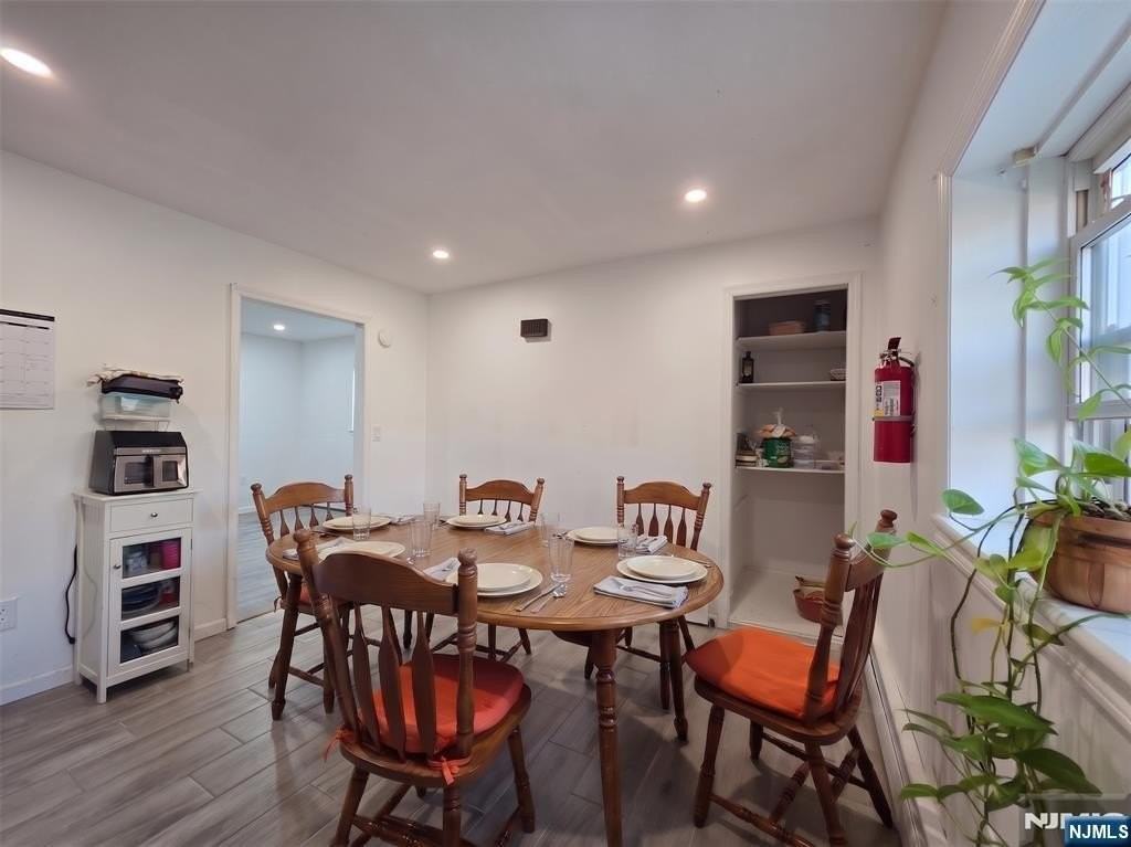 35 Gaston Ave #2 - Photo 5 of 10