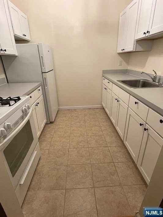636 Godwin Ave #9A - Photo 4 of 11