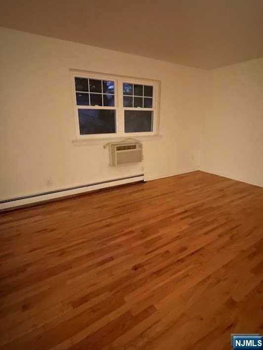 636 Godwin Ave #9A - Photo 6 of 11