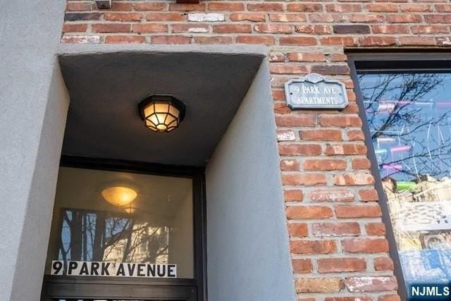 9 Park Ave #2A - Photo 4 of 21
