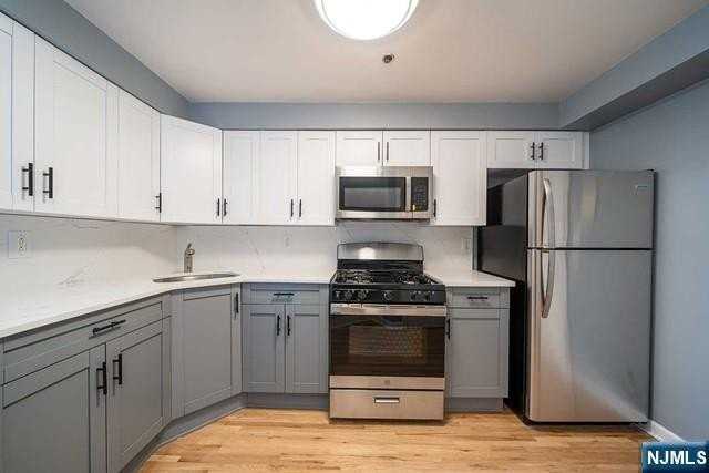 9 Park Ave #2A - Photo 5 of 21