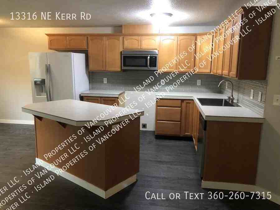 13316 Ne Kerr Rd - Photo 2 of 11