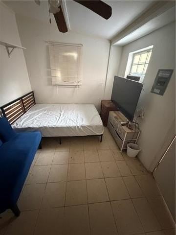 4033 Cleveland Ave #B - Photo 2 of 10