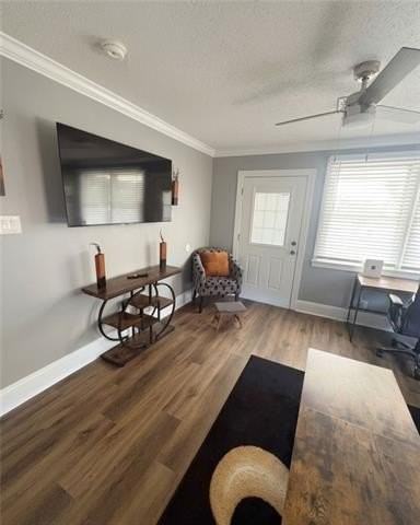 3711 Bruxelles St - Photo 3 of 7