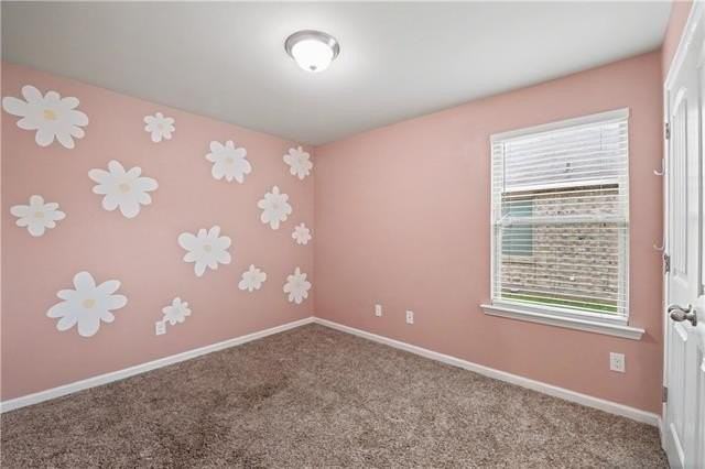 23089 Mills Blvd - Photo 7 of 29