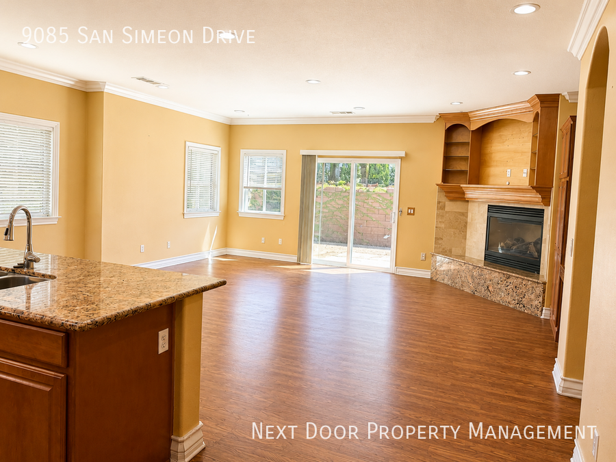 9085 San Simeon Dr - Photo 4 of 14