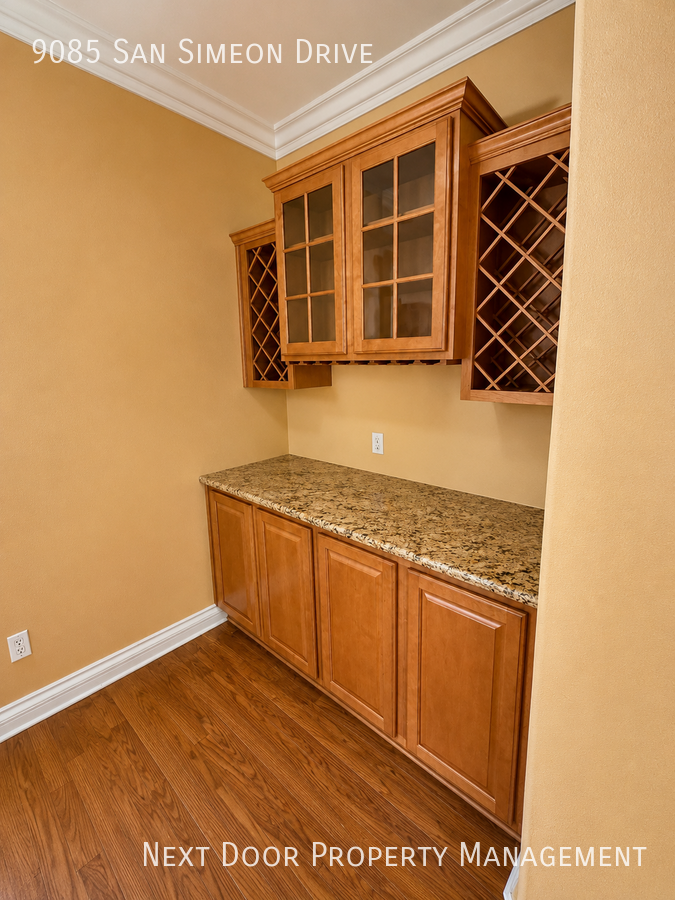 9085 San Simeon Dr - Photo 5 of 14