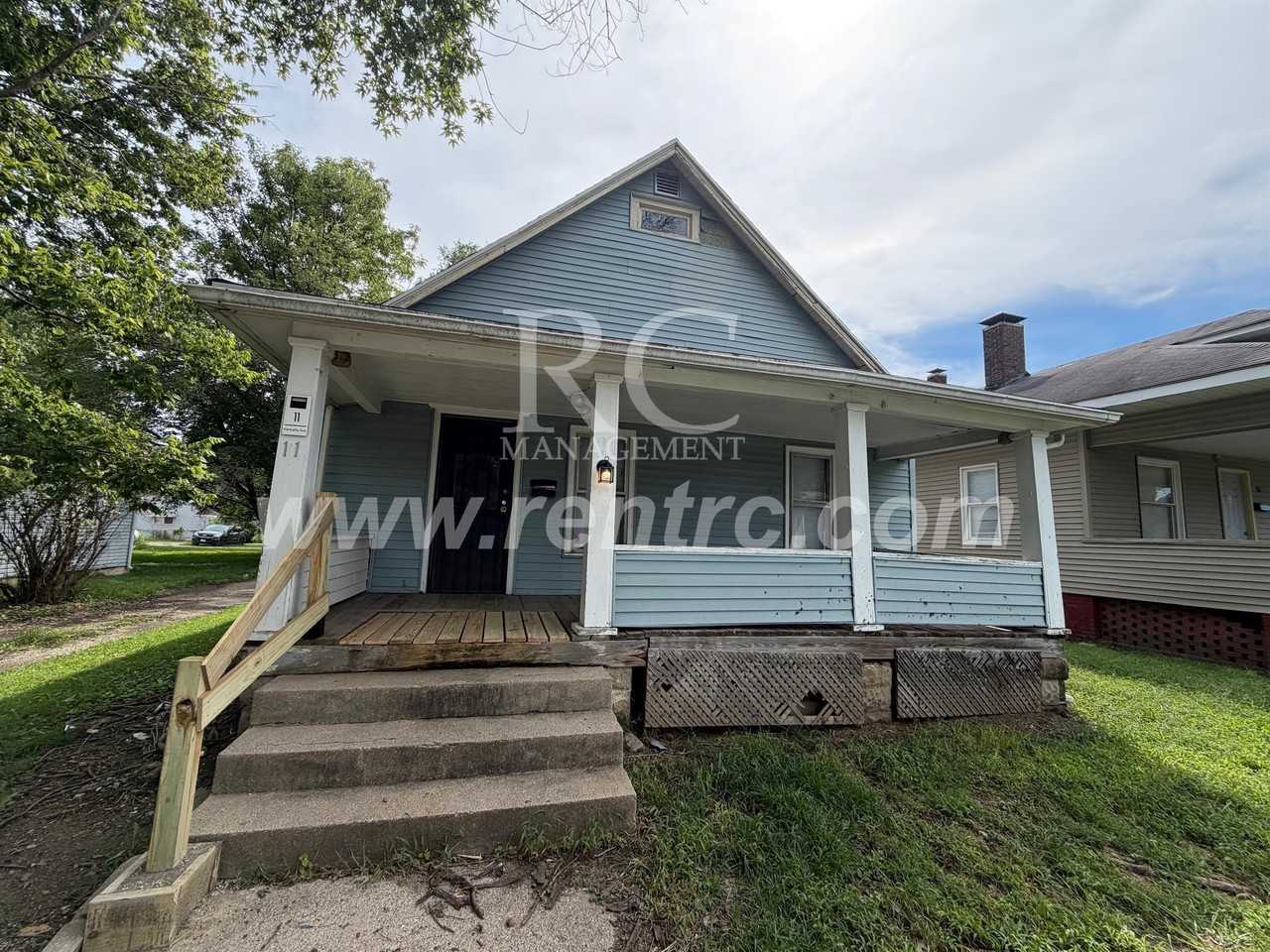 11 Kentucky Ave - Photo 4 of 16
