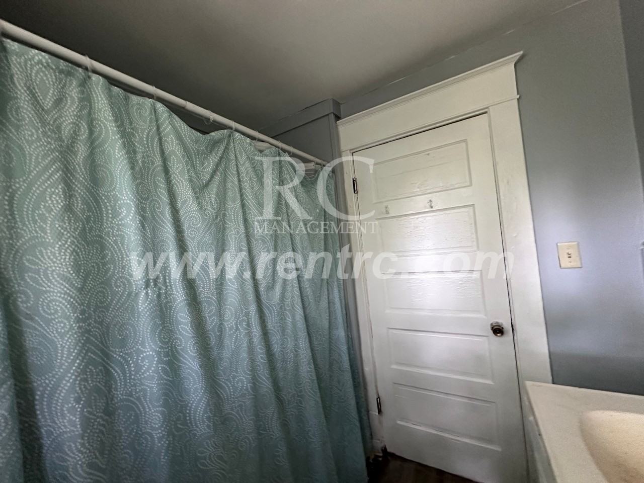 92 Lake St - Photo 5 of 13