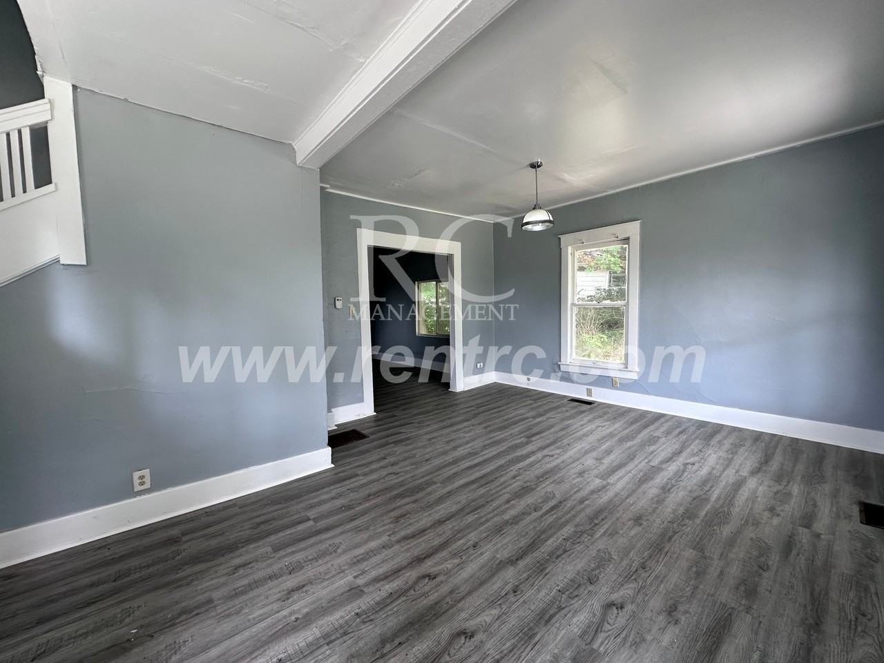 92 Lake St - Photo 6 of 13