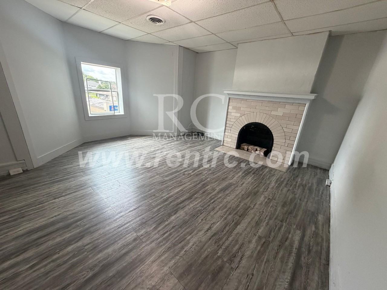 425 N Vermilion St Apt 3a #N - Photo 6 of 11