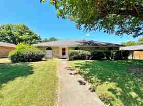 221 Connie Dr - Photo 1 of 1