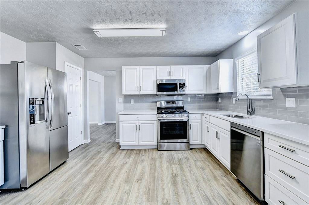 3184 English Ivy Ln #NA - Photo 3 of 13