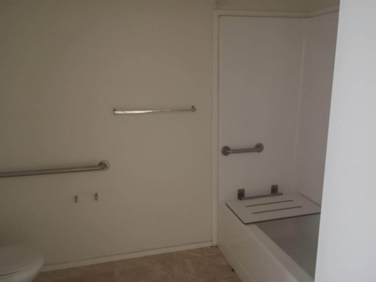 304 Jefferson St S #NA - Photo 5 of 6
