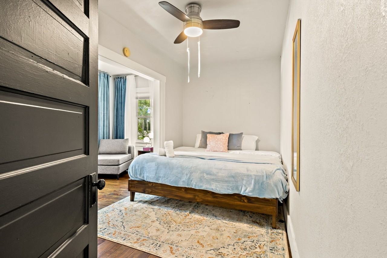 1013 5th St N #1 - Photo 5 of 20
