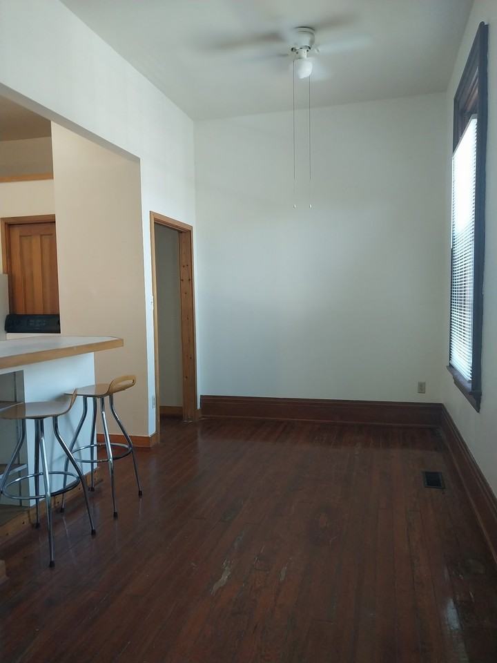 1921 Pearl St #1 - Photo 7 of 20